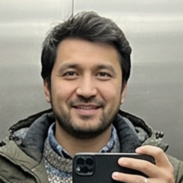Axror